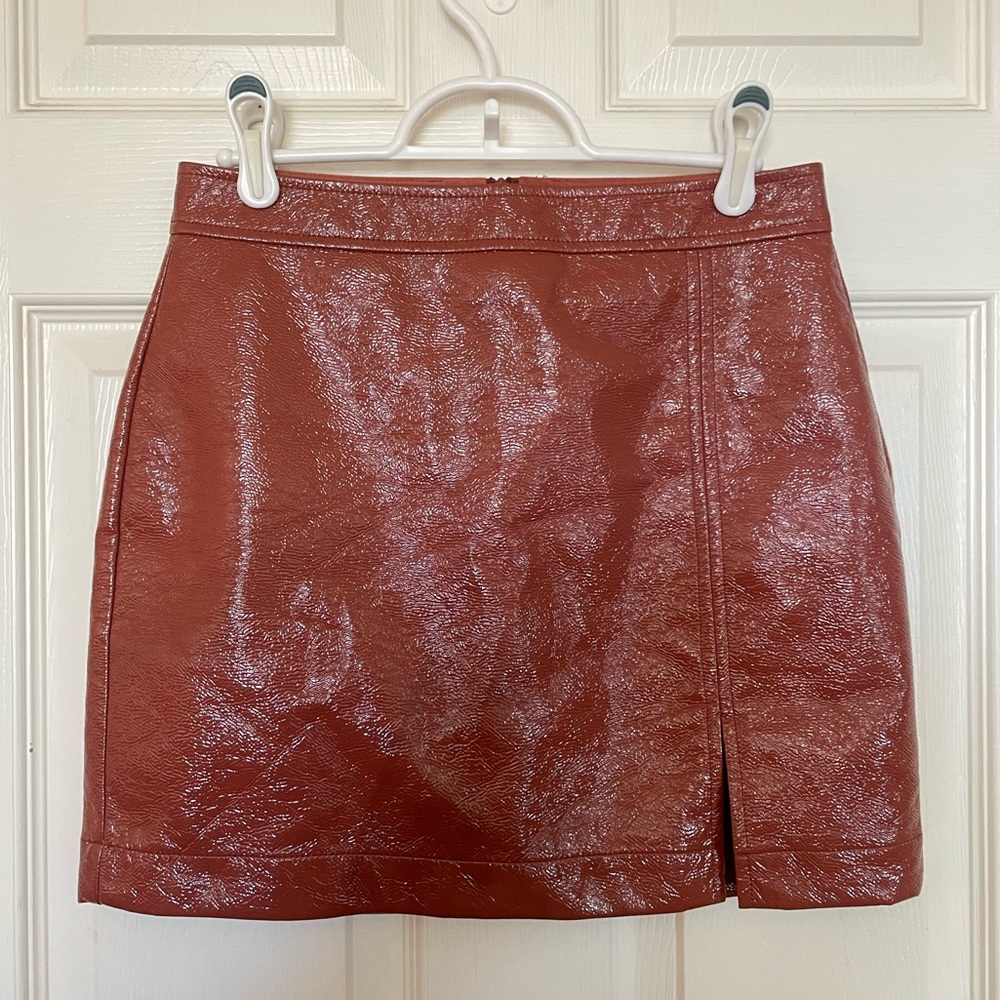 Aritzia Wilfred patio mini skirt